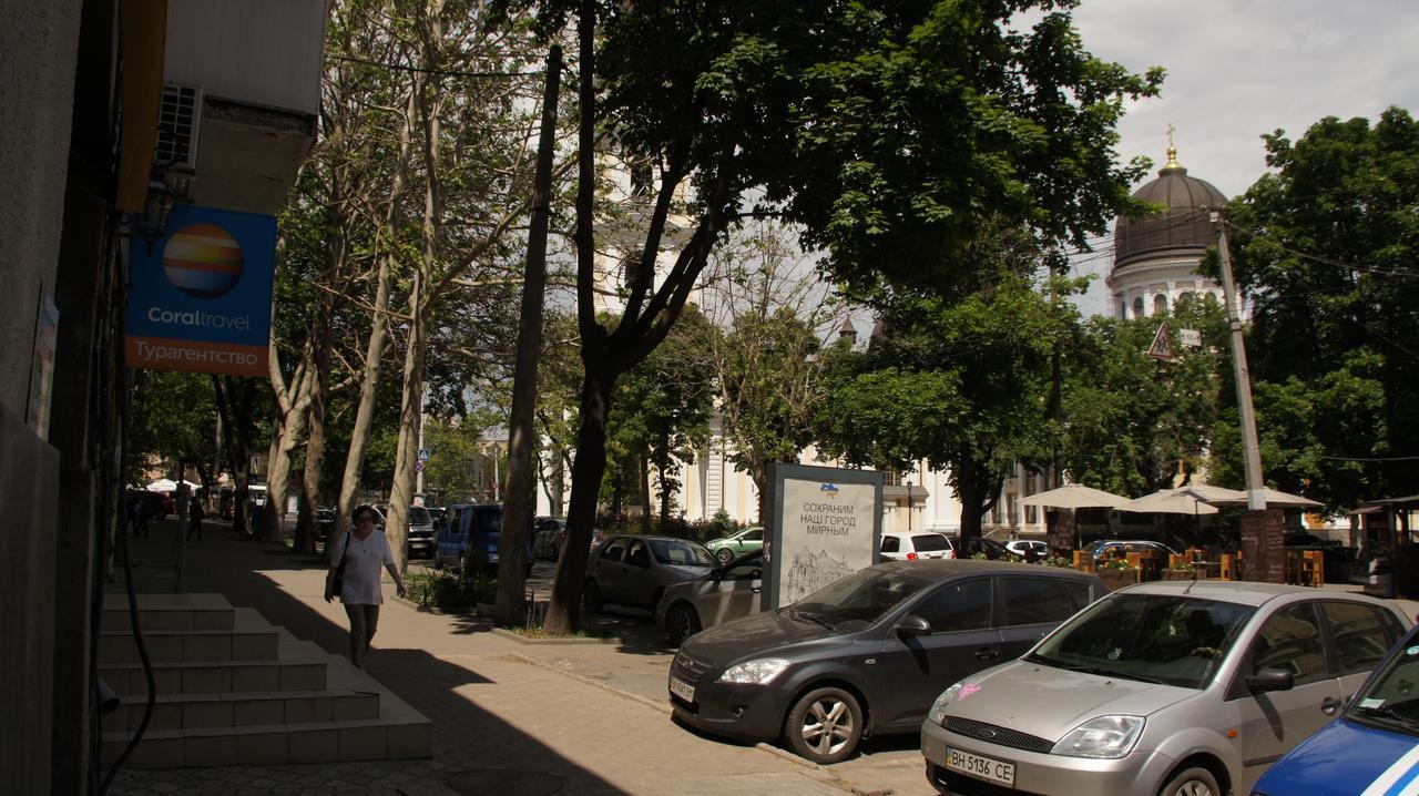 Dream Hostel Odessa Exterior photo